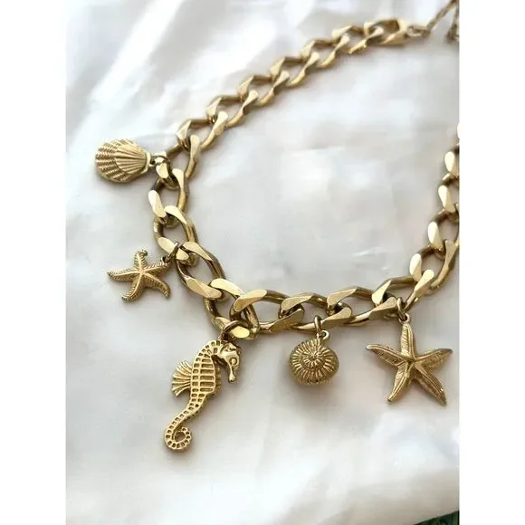 CHRISTIAN DIOR Necklace Seashell Shell Starfish Seahorse Chunky Gold Tone - Picture 2 of 15